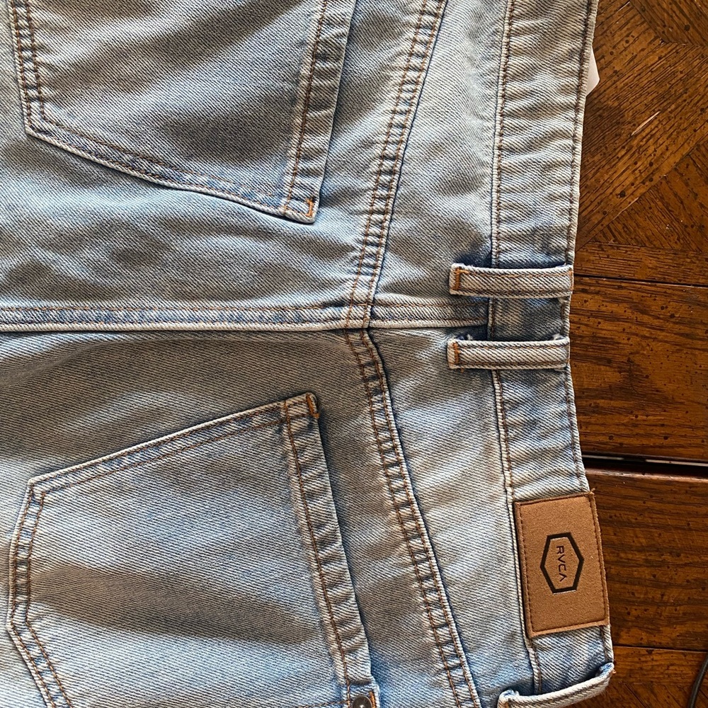 RVCA JEANS